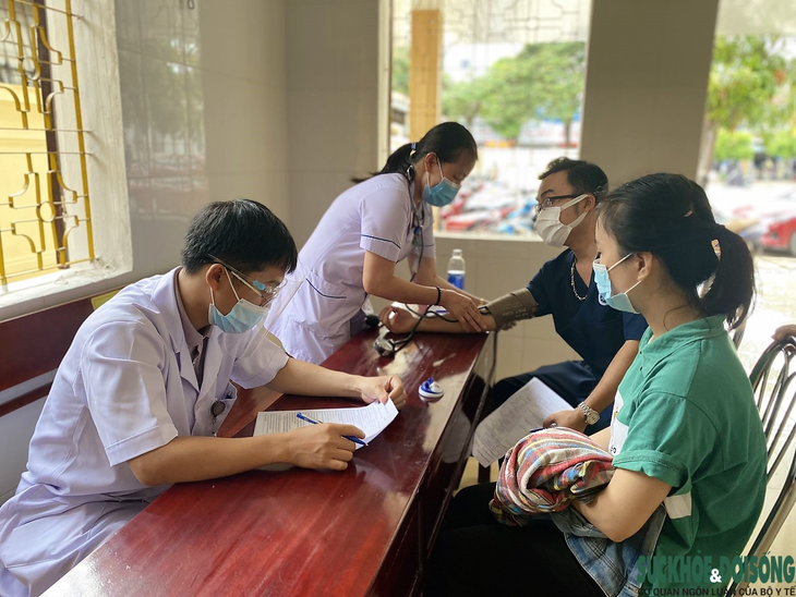 Hiến máu an toàn, không ngại COVID-19 - Ảnh 3. Hiến máu an toàn, không ngại COVID-19 - Ảnh 3.