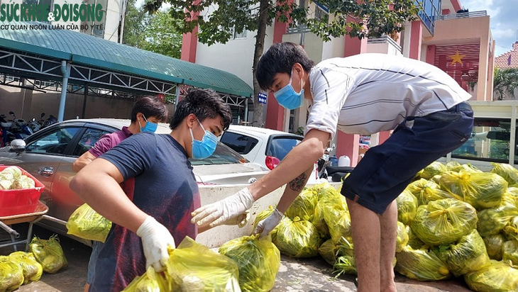 Người dân vùng "đông cứng" Bình Dương sống sao? - Ảnh 6.