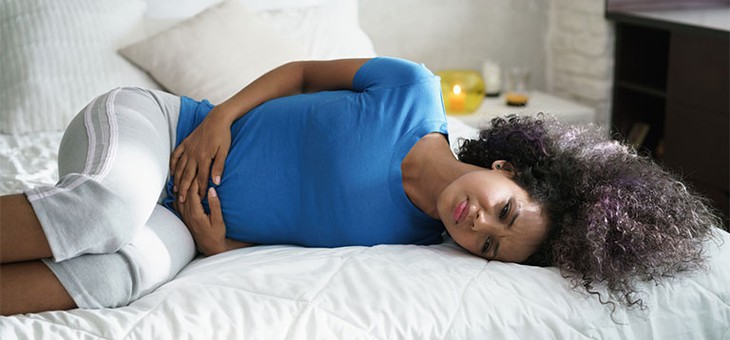 7 cách để giảm đầy hơi, chướng bụng kỳ kinh nguyệt - Ảnh 2.