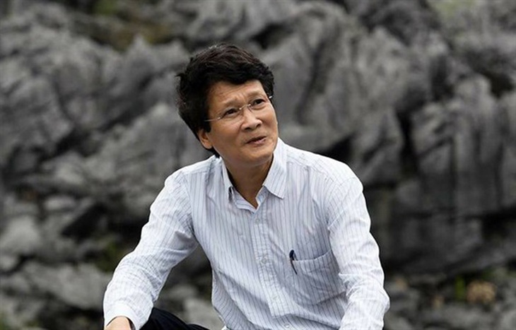 ‘Đêm ngã ba sông’ dứt khoát phải ‘ngồi’ - Ảnh 3. ‘Đêm ngã ba sông’ dứt khoát phải ‘ngồi’ - Ảnh 3.