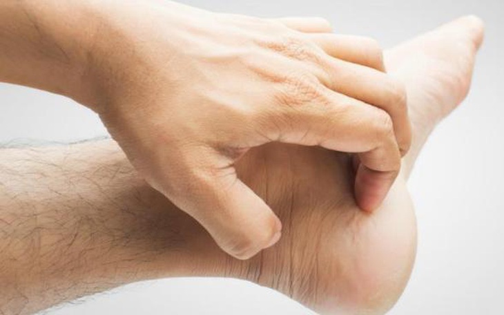 Thiếu vitamin B12 có thể dẫn đến tổn thương thần kinh và tàn tật