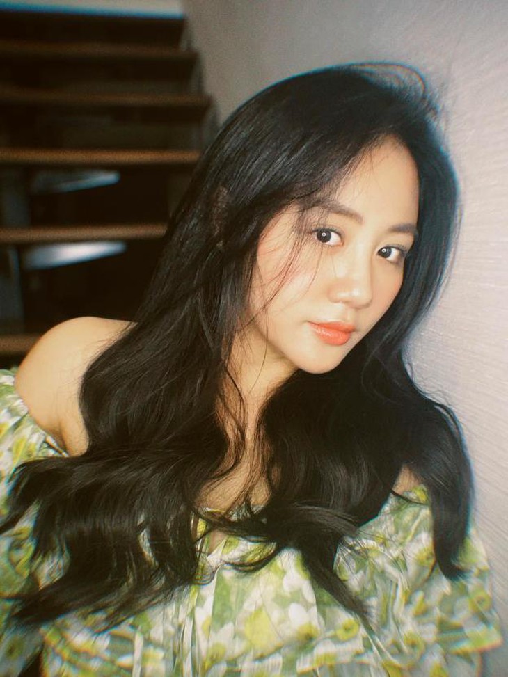 Văn Mai Hương 2