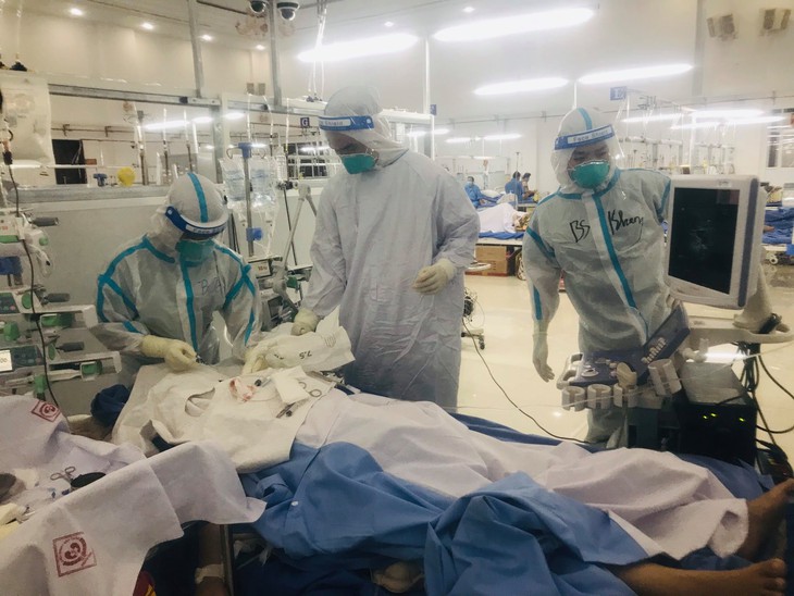 Áp dụng kỹ thuật ECMO với hy vọng chữa sản phụ mắc COVID-19 nguy kịch - Ảnh 1. Áp dụng kỹ thuật ECMO với hy vọng chữa sản phụ mắc COVID-19 nguy kịch - Ảnh 1.