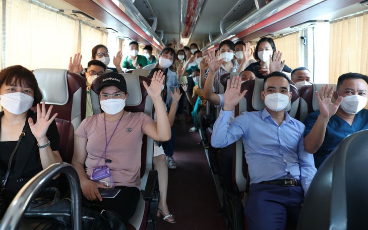 Khống chế thành công 2 điểm dịch mới, Bắc Giang cử thêm đoàn y tế chi viện miền Nam chống dịch