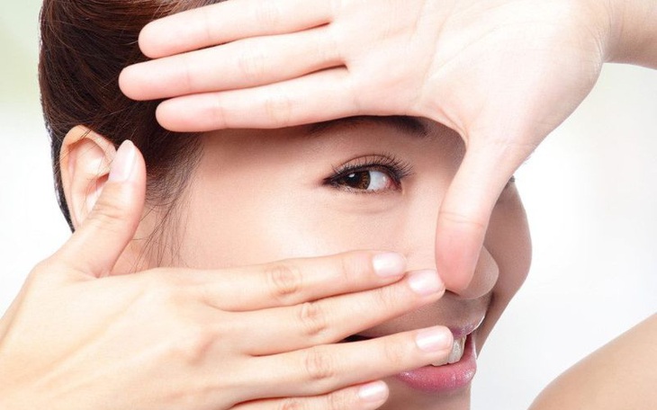 5 bài tập mắt cho người làm việc máy tính nhiều
