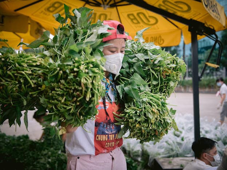 Diễn viên Nam Thư: Hỗ trợ chống dịch mới thấu nỗi vất vả tuyến đầu - Ảnh 4.