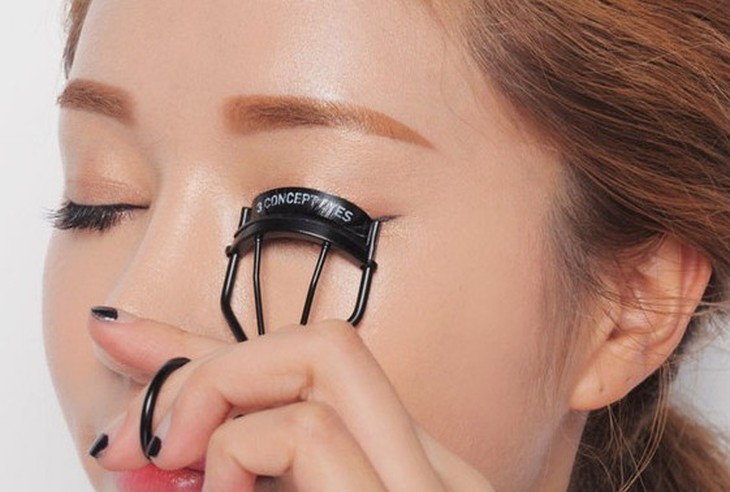 5 bước trang điểm cho đôi mắt đẹp chuẩn sao Hàn - Ảnh 5.