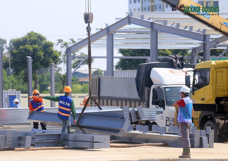Hà Nội: Sau 10 ngày thi công "thần tốc", Bệnh viện dã chiến tại Hoàng Mai ra sao? - Ảnh 3.