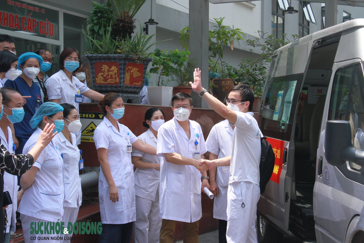 Bệnh viện Hữu Nghị tiếp tục chi viện Tiền Giang chống dịch - Ảnh 5. Bệnh viện Hữu Nghị tiếp tục chi viện Tiền Giang chống dịch - Ảnh 5.