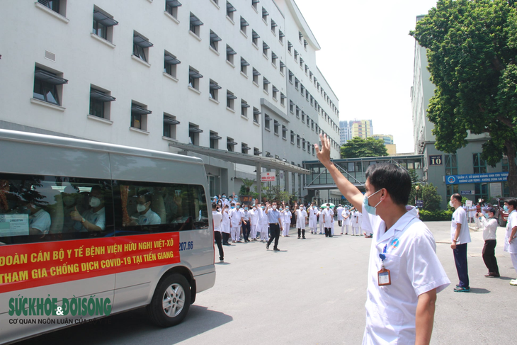 Bệnh viện Hữu Nghị tiếp tục chi viện Tiền Giang chống dịch - Ảnh 7. Bệnh viện Hữu Nghị tiếp tục chi viện Tiền Giang chống dịch - Ảnh 7.