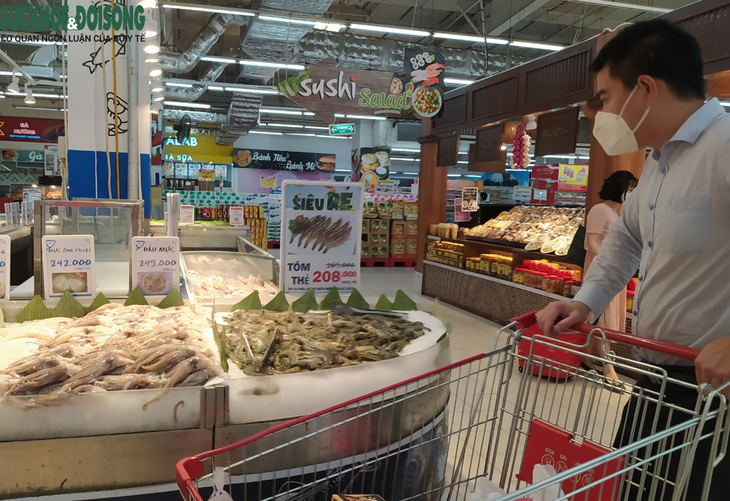 20 chợ, 52 siêu thị tạm đóng cửa, Hà Nội lên phương án gì để đảm bảo cung ứng hàng hóa? - Ảnh 1. 20 chợ, 52 siêu thị tạm đóng cửa, Hà Nội lên phương án gì để đảm bảo cung ứng hàng hóa? - Ảnh 1.