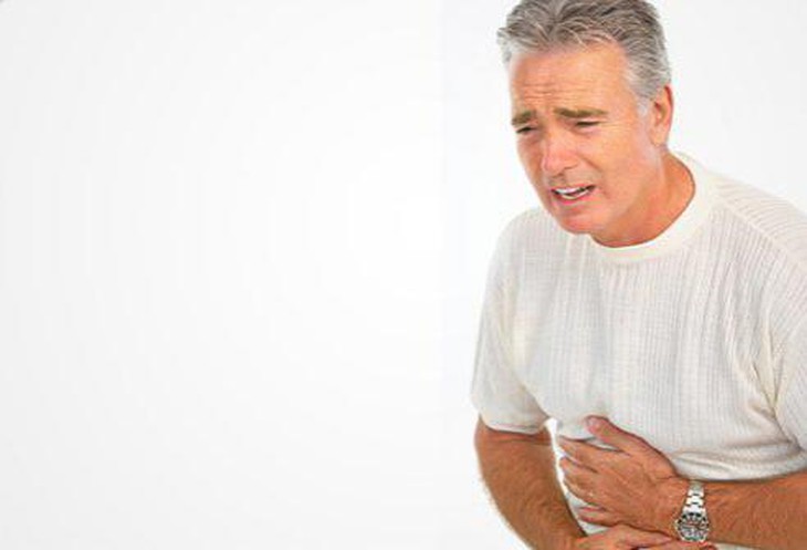 Uống rượu nhiều có thể dẫn đến viêm tụy.jpg 