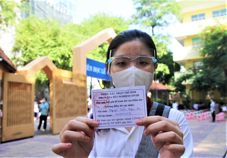 Xét nghiệm, tiêm vaccine COVID-19 cho thí sinh – Sẵn sàng mọi phương án cho kỳ thi tốt nghiệp THPT đợt 2 an toàn - Ảnh 4. Xét nghiệm, tiêm vaccine COVID-19 cho thí sinh – Sẵn sàng mọi phương án cho kỳ thi tốt nghiệp THPT đợt 2 an toàn - Ảnh 4.