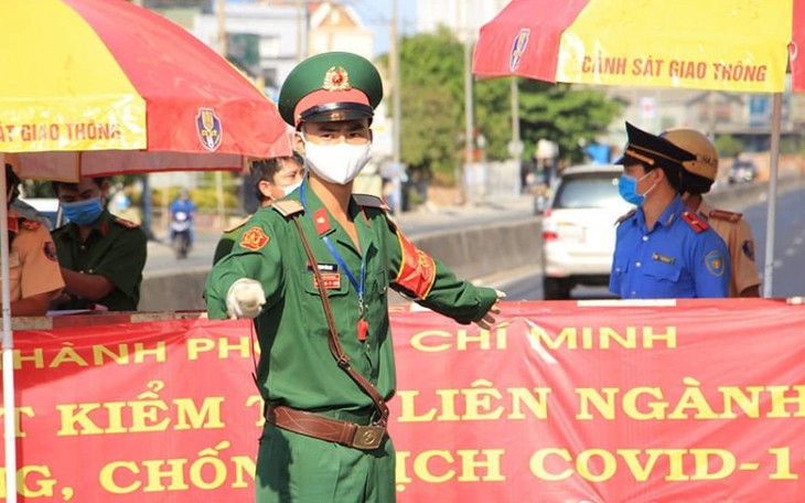 Phó Bí thư Thường trực Thành ủy TP.HCM: Người dân đã thực hiện Chỉ thị 16 rất nghiêm túc - Ảnh 2. Phó Bí thư Thường trực Thành ủy TP.HCM: Người dân đã thực hiện Chỉ thị 16 rất nghiêm túc - Ảnh 2.