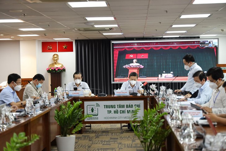 Phó Bí thư Thường trực Thành ủy TP.HCM: Người dân đã thực hiện Chỉ thị 16 rất nghiêm túc - Ảnh 1. Phó Bí thư Thường trực Thành ủy TP.HCM: Người dân đã thực hiện Chỉ thị 16 rất nghiêm túc - Ảnh 1.