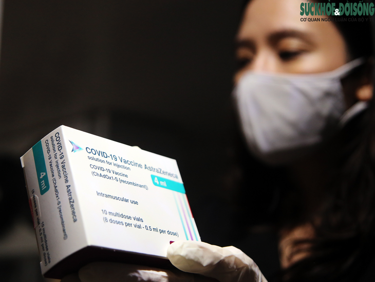 Thủ tướng yêu cầu ưu tiên cấp vaccine phòng COVID-19 cho TP. HCM và các tỉnh phía Nam - Ảnh 1. Thủ tướng yêu cầu ưu tiên cấp vaccine phòng COVID-19 cho TP. HCM và các tỉnh phía Nam - Ảnh 1.