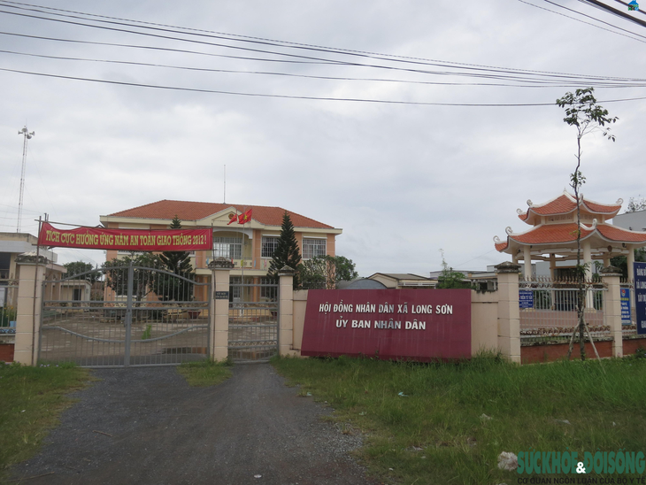 Nghệ An: Thêm 1 chủ tịch xã bị đình chỉ công tác do thiếu trách nhiệm trong phòng dịch COVID-19 - Ảnh 1. Nghệ An: Thêm 1 chủ tịch xã bị đình chỉ công tác do thiếu trách nhiệm trong phòng dịch COVID-19 - Ảnh 1.