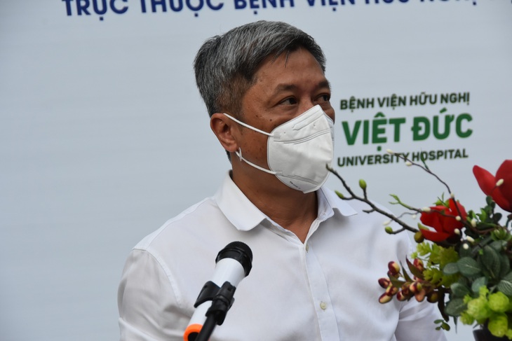 Thành lập các trung tâm hồi sức tích cực COVID-19 tại TP.HCM, “phép màu” từ sự nỗ lực không mệt mỏi - Ảnh 3.