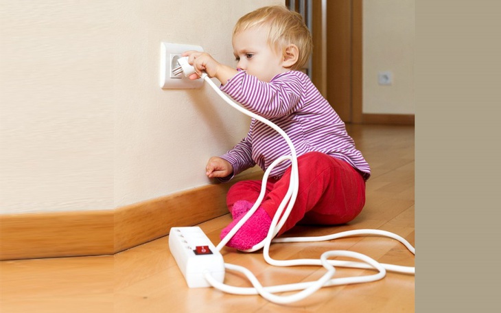 Qua vụ bé trai bị điện giật tử vong khi học trực tuyến - Dạy trẻ kỹ năng an toàn là vô cùng cần thiết