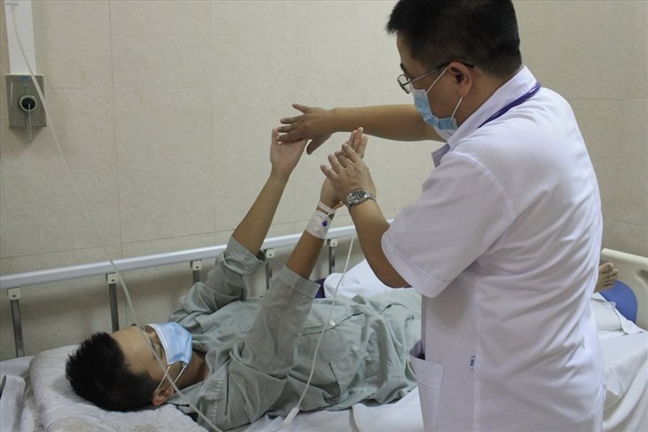 Suy gan, suy thận vì ăn tiết canh - Ảnh 4.