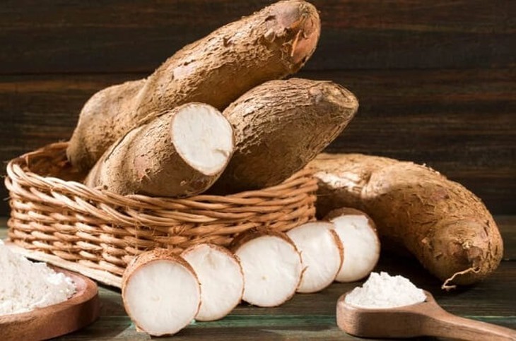 Ăn sắn ngon nhưng ăn không đúng cách dễ ngộ độc nguy hiểm - Ảnh 1.