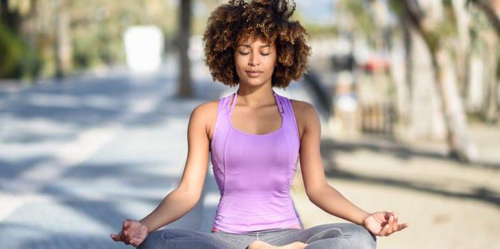 7 lợi ích sức khỏe thể chất và tinh thần của yoga  - ảnh 4
