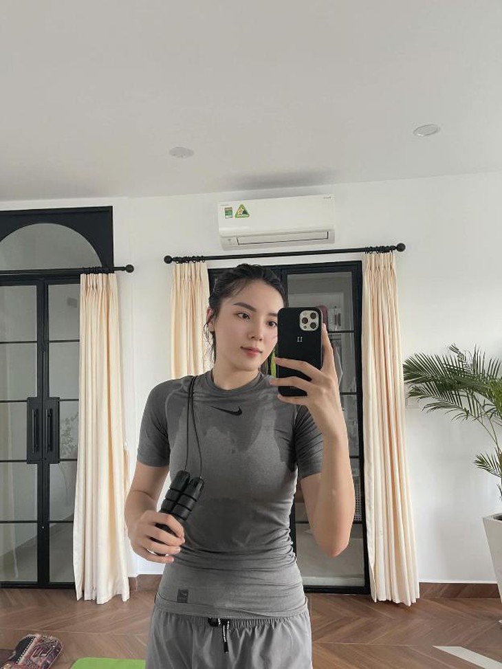 Hoa hậu Kỳ Duyên 1