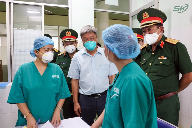 Thứ trưởng Bộ Y tế Nguyễn Trường Sơn: Tiền Giang cần tập trung 6 nhóm vấn đề để kiểm soát dịch COVID-19 - Ảnh 1. Thứ trưởng Bộ Y tế Nguyễn Trường Sơn: Tiền Giang cần tập trung 6 nhóm vấn đề để kiểm soát dịch COVID-19 - Ảnh 1.
