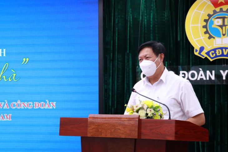 Thứ trưởng Bộ Y tế Đỗ Xuân Tuyên phát biểu tại lễ ký kết chương trình "Thảo thơm cơm nhà" Thứ trưởng Bộ Y tế Đỗ Xuân Tuyên phát biểu tại lễ ký kết chương trình "Thảo thơm cơm nhà"