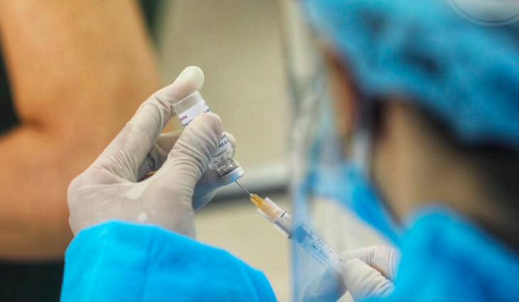 Nỗ lực để hơn 8 triệu liều vaccine phòng COVID-19 được thực hiện. - Ảnh 2. Nỗ lực để hơn 8 triệu liều vaccine phòng COVID-19 được thực hiện. - Ảnh 2.