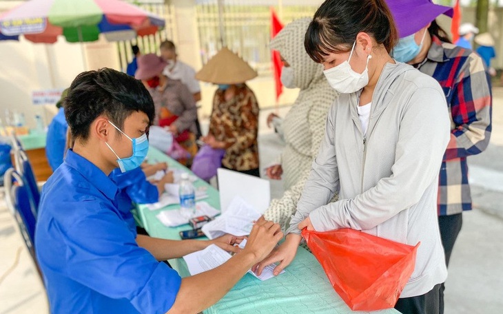 Quảng Ninh: Đến 20/9, hoàn thành 100% tiêm vaccine phòng COVID-19 mũi 1 