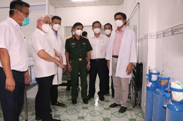 Bình Dương ra mắt trạm y tế lưu động đầu tiên trong doanh nghiệp của cả nước - Ảnh 1. Bình Dương ra mắt trạm y tế lưu động đầu tiên trong doanh nghiệp của cả nước - Ảnh 1.