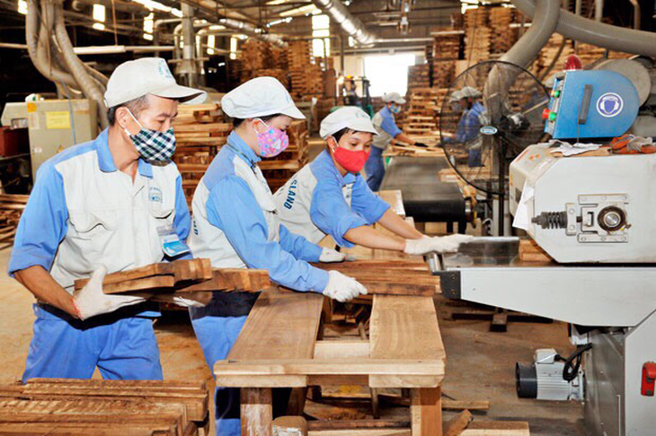 Đề xuất các giải pháp sản xuất, kinh doanh an toàn trong bối cảnh chống dịch mới - Ảnh 1. Đề xuất các giải pháp sản xuất, kinh doanh an toàn trong bối cảnh chống dịch mới - Ảnh 1.