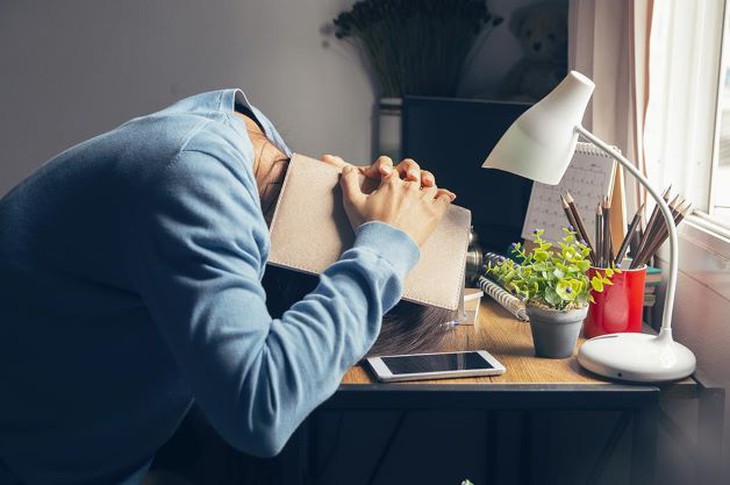 Sang chấn tâm lý trong đại dịch COVID – 19 – những “nỗi đau” vô hình - Ảnh 2.