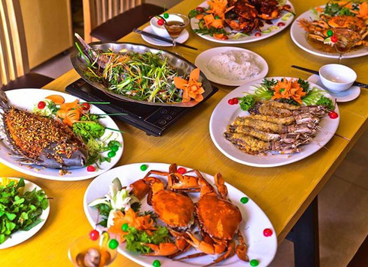 Dịch vụ ăn uống sẵn sàng 'bùng nổ' sau giãn cách - Ảnh 1.