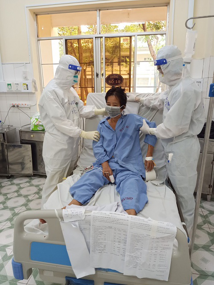 Cứu sống ngoạn mục bệnh nhân COVID-19 nặng, tiền sử đái tháo đường - Ảnh 2. Cứu sống ngoạn mục bệnh nhân COVID-19 nặng, tiền sử đái tháo đường - Ảnh 2.