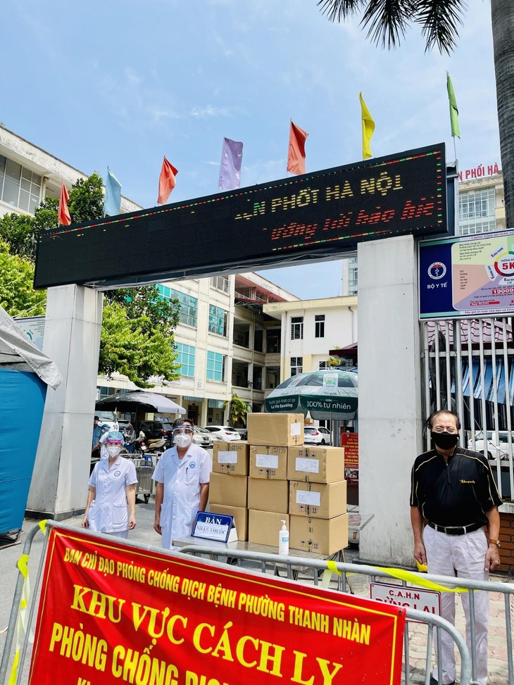 Ngũ Phúc Đường trao tặng hàng nghìn sản phẩm tới các F0 điều trị tại nhà - Ảnh 3. Ngũ Phúc Đường trao tặng hàng nghìn sản phẩm tới các F0 điều trị tại nhà - Ảnh 3.