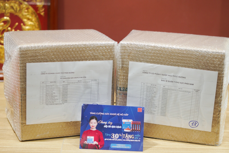Ngũ Phúc Đường trao tặng hàng nghìn sản phẩm tới các F0 điều trị tại nhà - Ảnh 4. Ngũ Phúc Đường trao tặng hàng nghìn sản phẩm tới các F0 điều trị tại nhà - Ảnh 4.