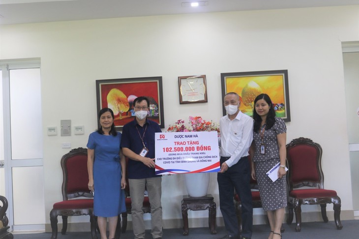 Doanh nghiệp dược nỗ lực vượt khó, chung tay đẩy lùi dịch bệnh  - Ảnh 4.