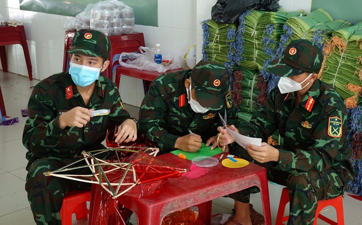 Thư Sài Gòn (số 35): Trăng Trung thu vẫn tỏa sáng ấm áp - Ảnh 3.