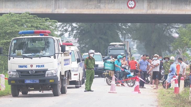 5 người tử vong trong vụ TNGT đêm trung thu đều dưới 18 tuổi - Ảnh 2. 5 người tử vong trong vụ TNGT đêm trung thu đều dưới 18 tuổi - Ảnh 2.