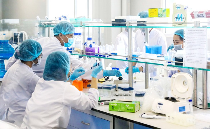 Thúc đẩy các trung tâm “công nghệ lõi” sản xuất vaccine - Ảnh 1. Thúc đẩy các trung tâm “công nghệ lõi” sản xuất vaccine - Ảnh 1.