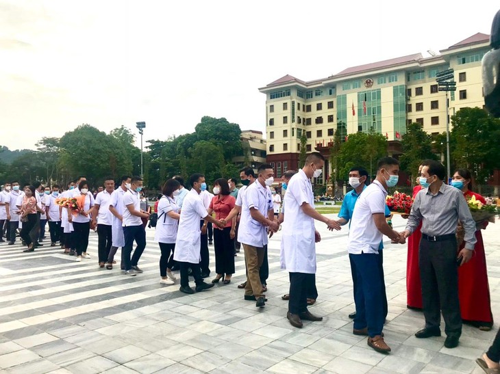Hà Giang chi viện lần 3 cho TP. Hồ Chí Minh phòng chống dịch COVID-19 - Ảnh 5. Hà Giang chi viện lần 3 cho TP. Hồ Chí Minh phòng chống dịch COVID-19 - Ảnh 5.