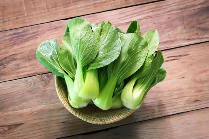 Ăn rau cải có ảnh hưởng đến sức khỏe người bệnh ung thư tuyến giáp? - Ảnh 2. Ăn rau cải có ảnh hưởng đến sức khỏe người bệnh ung thư tuyến giáp? - Ảnh 2.