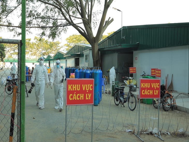 Sống khác mùa COVID-19: Đạo diễn Tạ Quỳnh Tư mở ra trang sách từ Ranh giới, Ngày con chào đời - Ảnh 6. Sống khác mùa COVID-19: Đạo diễn Tạ Quỳnh Tư mở ra trang sách từ Ranh giới, Ngày con chào đời - Ảnh 6.