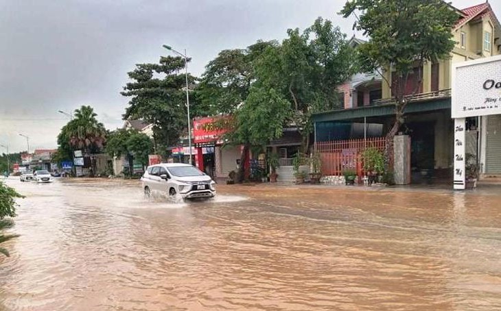 Mưa lớn khiến nhiều địa phương ở Nghệ An bị chia cắt - Ảnh 3. Mưa lớn khiến nhiều địa phương ở Nghệ An bị chia cắt - Ảnh 3.