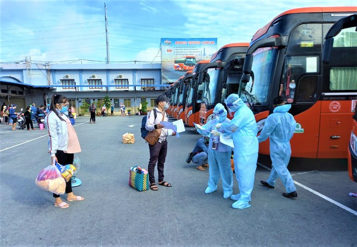 Sóc Trăng: Tổ chức đón các công dân từ TP.HCM về quê an toàn - Ảnh 2.