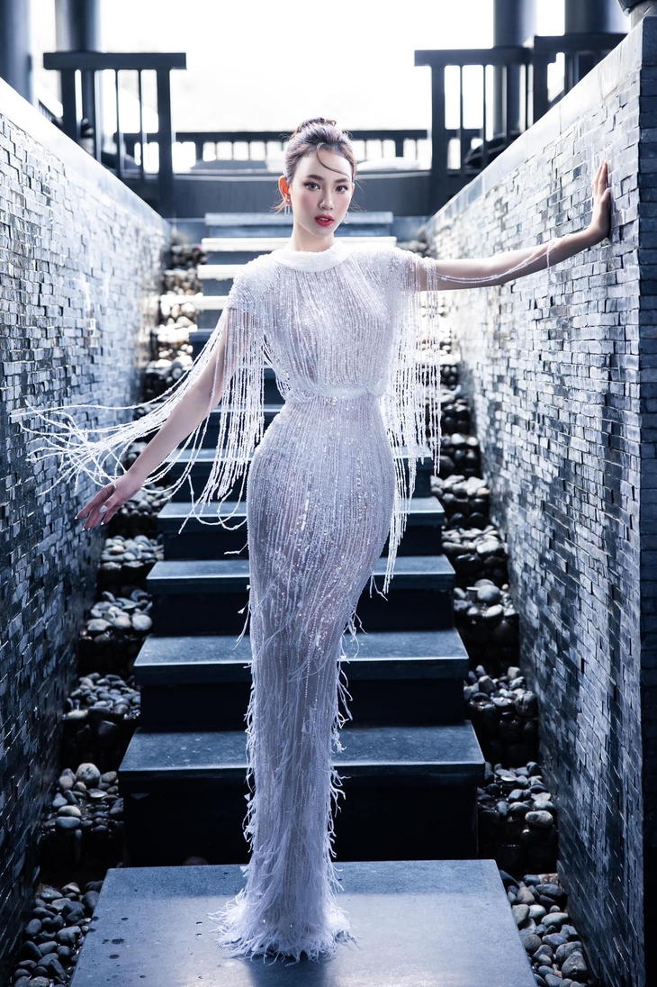 Nhan sắc nóng bỏng của người đẹp Đắk Lắk sẽ đại diện Việt Nam chinh chiến Miss Intercontinental 2021 - Ảnh 7.