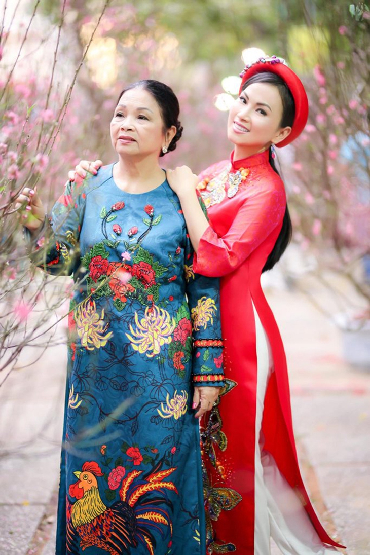 Thông tin bất ngờ về gia đình nhà chồng tỷ phú gốc Việt giàu nhất Mỹ của em gái Cẩm Ly - Ảnh 3.