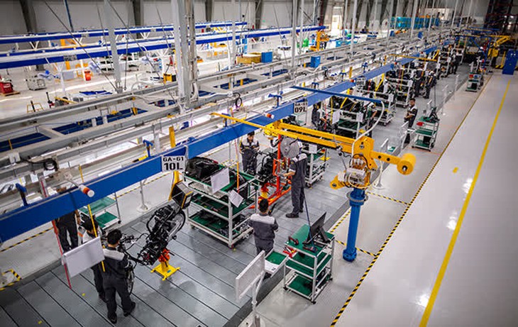 Nhiều doanh nghiệp cho rằng, khi đã xác định sống chung với dịch bệnh COVID-19 thì phải chuẩn bị xử lý tình huống có F0 ở nơi sản xuất. Nhiều doanh nghiệp cho rằng, khi đã xác định sống chung với dịch bệnh COVID-19 thì phải chuẩn bị xử lý tình huống có F0 ở nơi sản xuất.